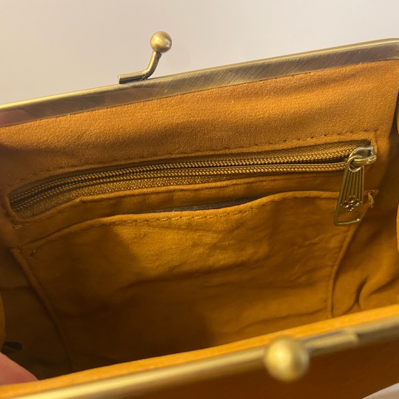 Patricia Nash || SAVENA Clutch Wristlet || Like NEW✨ - Picture 6 of 10